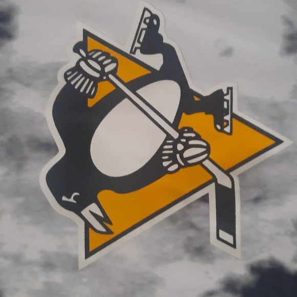 New NHL Penguins crop top tshirt size large 10/12 - Picture 3 of 6